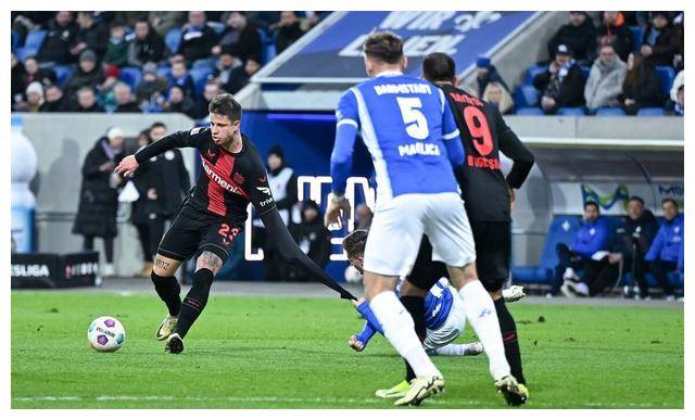 金年会在线体育-足总杯今夜走向成谜，斯图加特扳平良机，态度坚定，高层口径保持一致的简单介绍